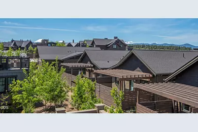 19238 Solomon Drive, Bend, OR 97702 - Photo 8
