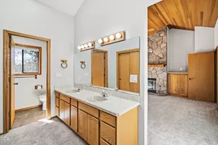 17777 Topflite Ln, Sunriver, OR 97707 - Photo 38