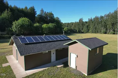 28593 Lower Smith River Road, Reedsport, OR 97467 - Photo 16