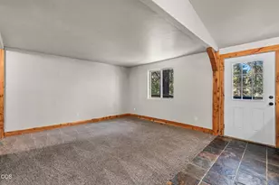 17065 Oxnard Rd, Bend, OR 97707 - Photo 40