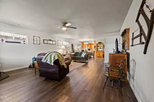 1238 NW Seehale Ave, Prineville, OR 97754 - Photo 4
