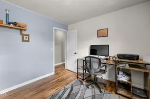 1036 SW 13th St, Redmond, OR 97756 - Photo 16