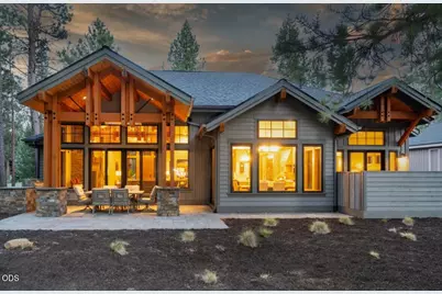 56370 Fireglass Loop #179, Bend, OR 97707 - Photo 2