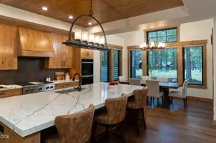 56370 Fireglass Loop, Bend, OR 97707 - Photo 8