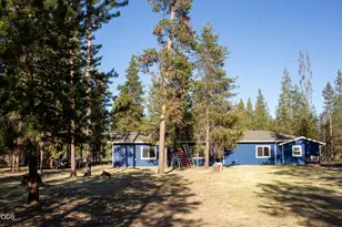 52505 Pine Dr, La Pine, OR 97739 - Photo 10
