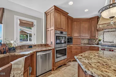 1491 Montclair Terrace, Medford, OR 97504 - Photo 32