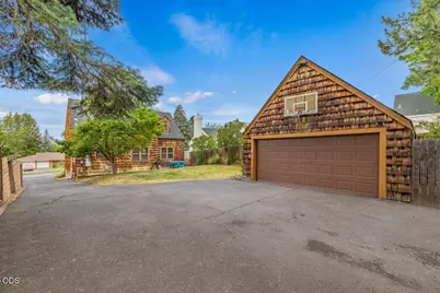 1527 Pacific Terrace, Klamath Falls, OR 97601 - Photo 14