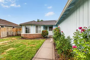 1764 Sandpiper Dr, Medford, OR 97501 - Photo 4