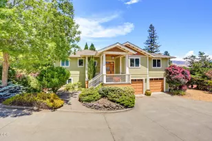 425 Merrill Cir, Ashland, OR 97520 - Photo 34