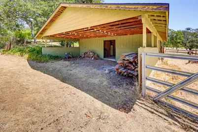 502 Vista Park Drive, Eagle Point, OR 97524 - Photo 52