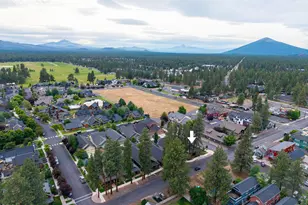 301 S Pine St, Sisters, OR 97759 - Photo 40