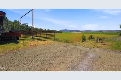 24624 Schaupp Road, Klamath Falls, OR 97603 - Photo 40
