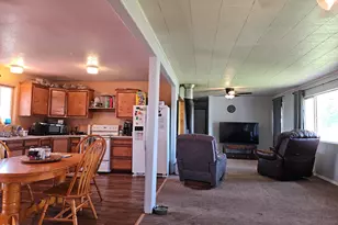 22022 Hwy 140 E, Dairy, OR 97625 - Photo 8