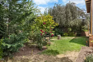 1001 SE 15th St, Bend, OR 97702 - Photo 40