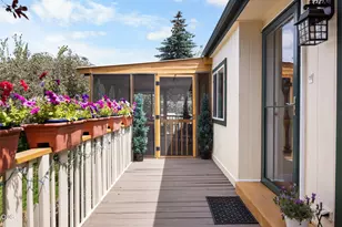 1001 SE 15th St, Bend, OR 97702 - Photo 2