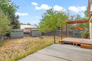 2030 SW 28th Ct, Redmond, OR 97756 - Photo 26