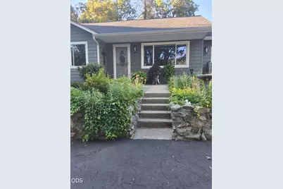 1275 4th Avenue #4504, Gold Hill, OR 97525 - Photo 2
