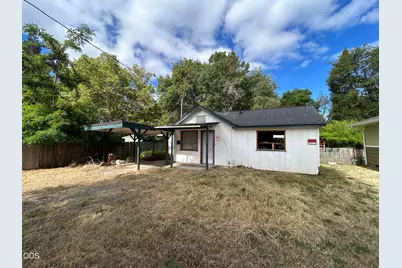 1024 NW Hawthorne Avenue, Grants Pass, OR 97526 - Photo 6