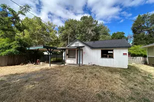 1024 NW Hawthorne Ave, Grants Pass, OR 97526 - Photo 6