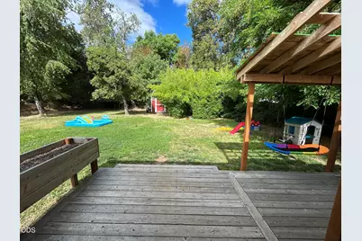 1024 NW Hawthorne Avenue, Grants Pass, OR 97526 - Photo 12