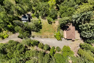 1700 Tyler Creek Rd, Ashland, OR 97520 - Photo 46
