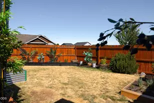 541 SW Sunrise Cir, Metolius, OR 97741 - Photo 24