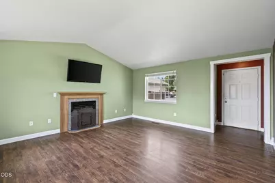 2834 SW 27th Court, Redmond, OR 97756 - Photo 8