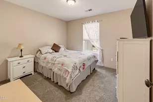 1003 SE Grandview Ave, Grants Pass, OR 97527 - Photo 24
