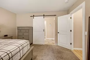 1003 SE Grandview Ave, Grants Pass, OR 97527 - Photo 20