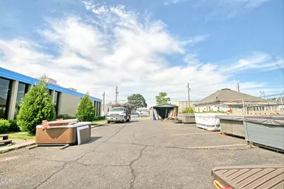 1025 Court Street, Medford, OR 97501 - Photo 10