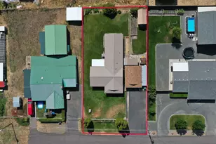 6181 Thistle Ln, Central Point, OR 97502 - Photo 22