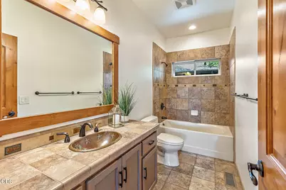 550 Crowson Road, Ashland, OR 97520 - Photo 92