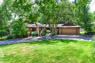 550 Crowson Rd, Ashland, OR 97520 - Photo 40
