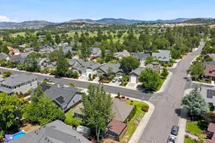 88 Pineridge Ln, Eagle Point, OR 97524 - Photo 44