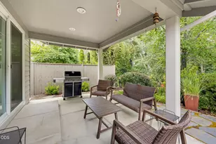 3343 Edgewater Dr, Medford, OR 97504 - Photo 42