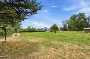 2298 Camp Baker Rd, Medford, OR 97501 - Photo 44