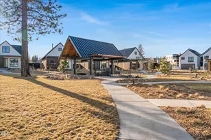 3266 NW Celilo Ln, Bend, OR 97703 - Photo 26