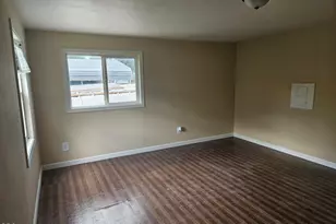380 W Gregory Rd, Central Point, OR 97502 - Photo 12