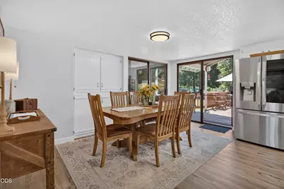 8122 New Hope Road, Grants Pass, OR 97527 - Photo 10