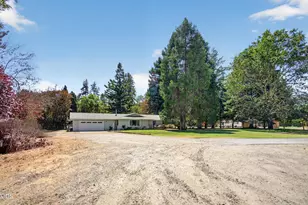 8122 New Hope Rd, Grants Pass, OR 97527 - Photo 58