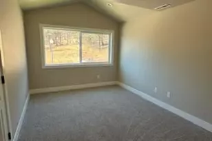 1155 Orange Blossom Dr, Klamath Falls, OR 97601 - Photo 14
