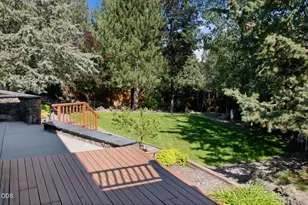 20483 SE Blue Ridge Ln, Bend, OR 97702 - Photo 44