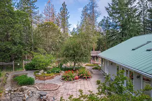 509 Carter Dr, Grants Pass, OR 97526 - Photo 10