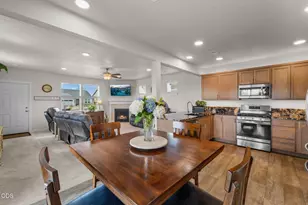 3888 SW Lava Pl, Redmond, OR 97756 - Photo 6