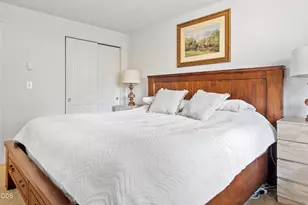 1831 SW 31st St, Redmond, OR 97756 - Photo 14