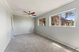 1711 SW J St, Grants Pass, OR 97526 - Photo 10