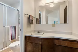 63510 Gentry Loop, Bend, OR 97701 - Photo 16