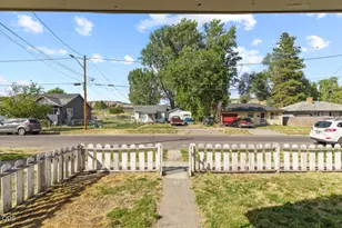 432 Division St, Klamath Falls, OR 97601 - Photo 22
