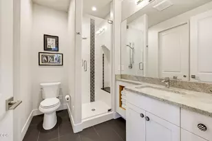 225 Grandview Dr, Ashland, OR 97520 - Photo 64
