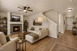 60507 Hedgewood, Bend, OR 97702 - Photo 8
